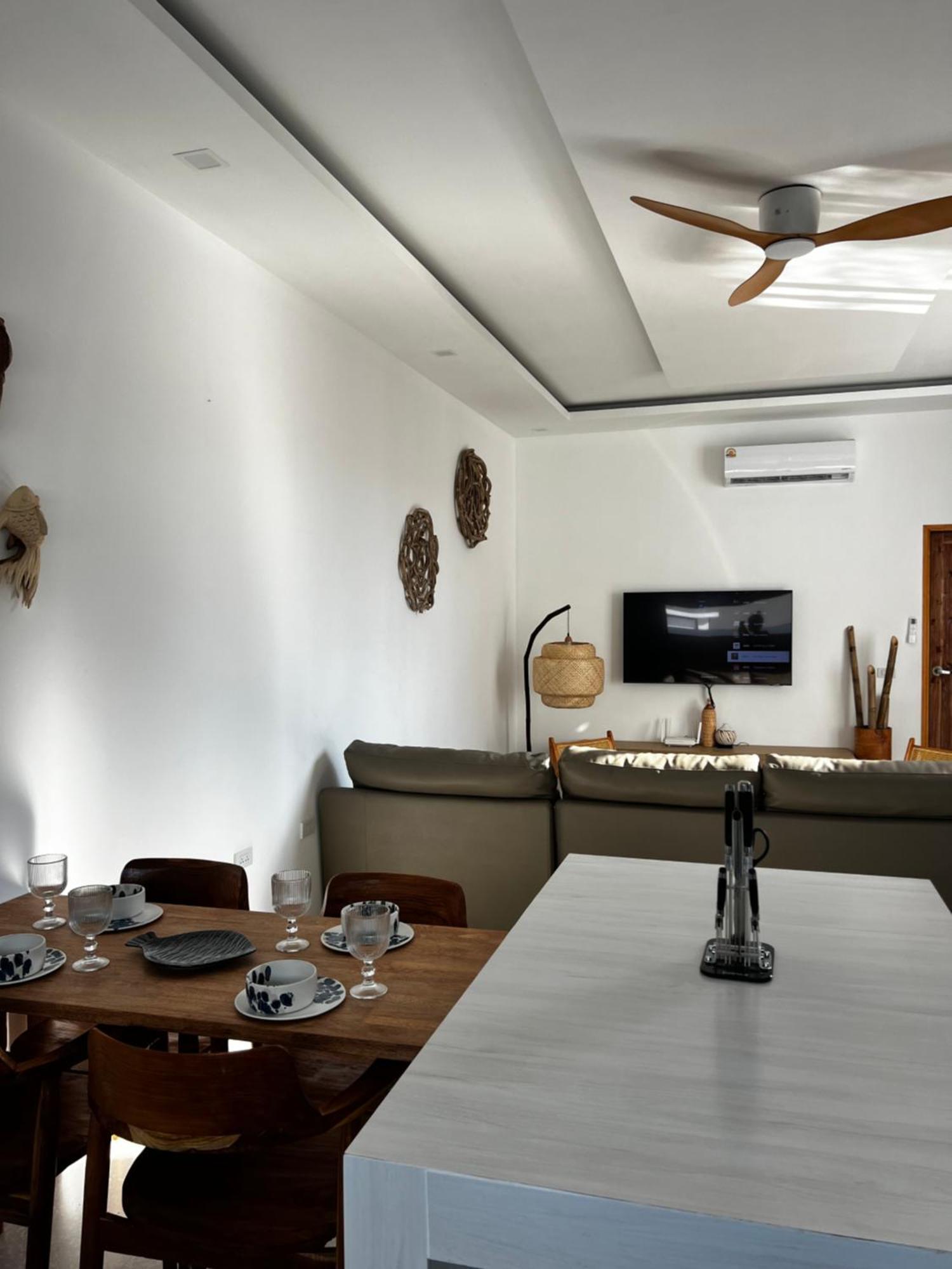The Brova Villa- Beautiful Private 3 Bedroom Villa