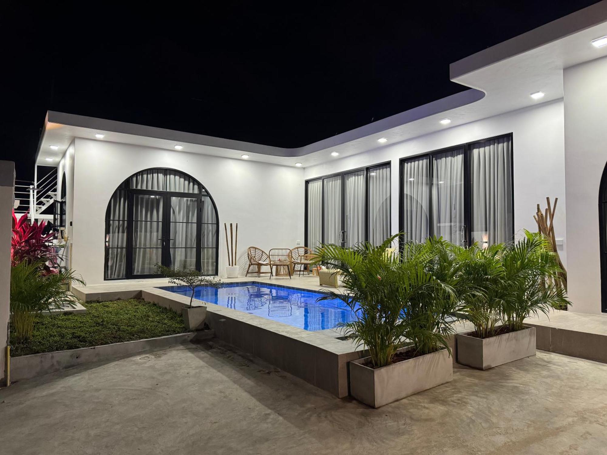 The Brova Villa- Beautiful Private 3 Bedroom Villa Amphoe Koksamui